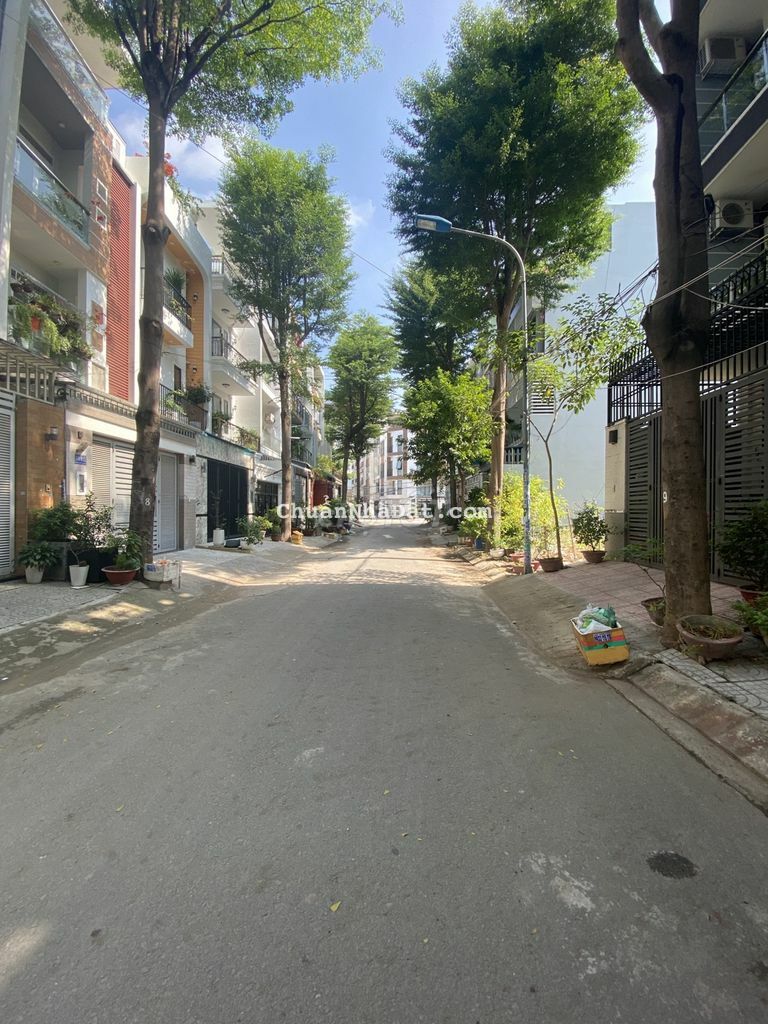 Gia đình cần bán nhà đặng thùy trâm 4,5x15 64,6m ,P13, Bt, chỉ 8,4 tỷ Gia đình cần bán nhà đặng thùy trâm 4,5x15 64,6m ,P13, Bt, chỉ 8,4 tỷ