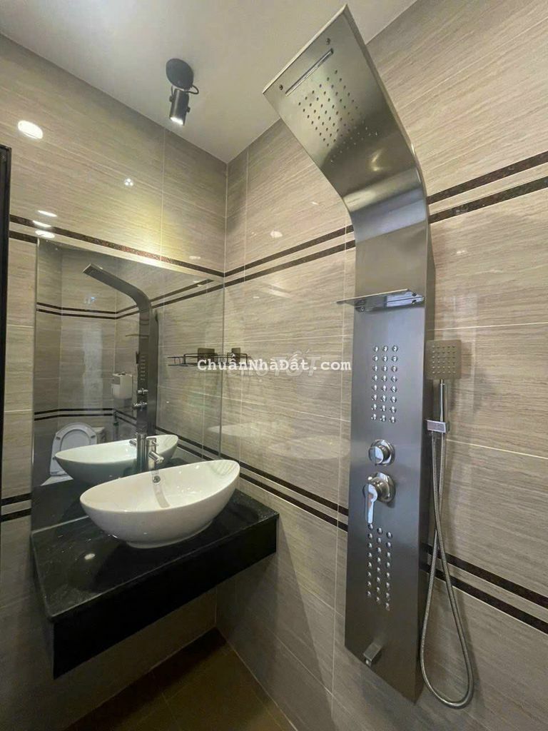 Bán nhà mới góc 2mt hẻm xe hơi Hoàng Hoa Thám 64m2 5 tầng