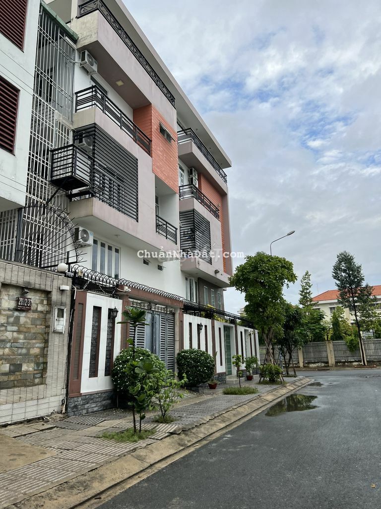 Cần bán nhà 4 tầng Đặng Thùy Trâm-P.13 Bình Thạnh.(4.5x15m) Giá 7.x TỶ