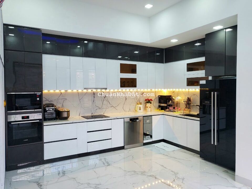 Chính Chủ Bán Nhà 2 Mặt Tiền Lê Quang Định-Phan Văn Trị 4 Tấm Mới 100%