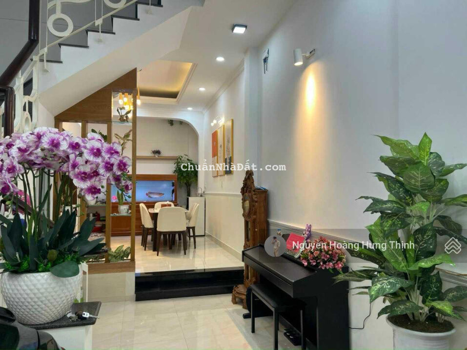 Hạ 2 tỷ! Bán nhà sát mặt tiền Đặng Thùy Trâm 4,5x15m, 4 lầu, xe hơi nằm trong nhà, chỉ 7,3 tỷ TL Hạ 2 tỷ! Bán nhà sát mặt tiền Đặng Thùy Trâm 4,5x15m, 4 lầu, xe hơi nằm trong nhà, chỉ 7,3 tỷ TL