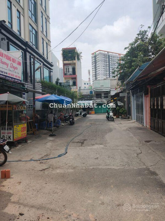 BÁN GẤP GIÁ 10 TỶ NHÀ 4 TẦNG HXH 7M ĐƯỜNG UNG VĂN KHIÊM P25 BÌNH THẠNH LH XEM NHÀ 0902903657