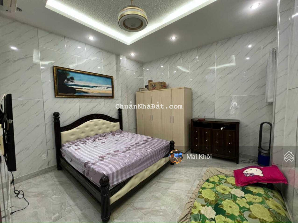 Bán nhà Ung Văn Khiêm P25 Q. Bình Thạnh (4x22m) 4 tấm 7PN 7WC thu nhập 25tr/th sát ĐH Hutech