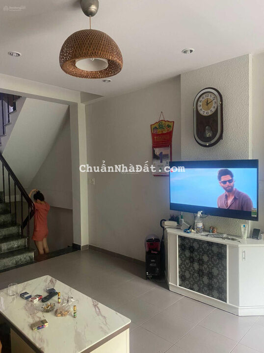 Bán nhà giáp quận 1 - 4.2x20m 3 lầu mới cứng đường xe hơi 6m ngay Phan Đăng Lưu - Bình Thạnh 8.9 tỷ