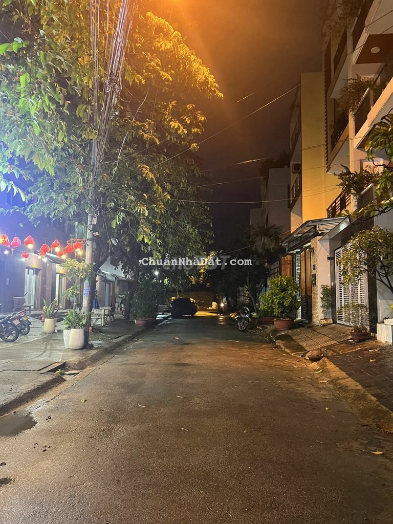 Căn nhà vị trí đắc địa, Hẻm xe hơi *6x15m*,Đặng Thùy Trâm, 11 tỷ TL. Căn nhà vị trí đắc địa, Hẻm xe hơi *6x15m*,Đặng Thùy Trâm, 11 tỷ TL.