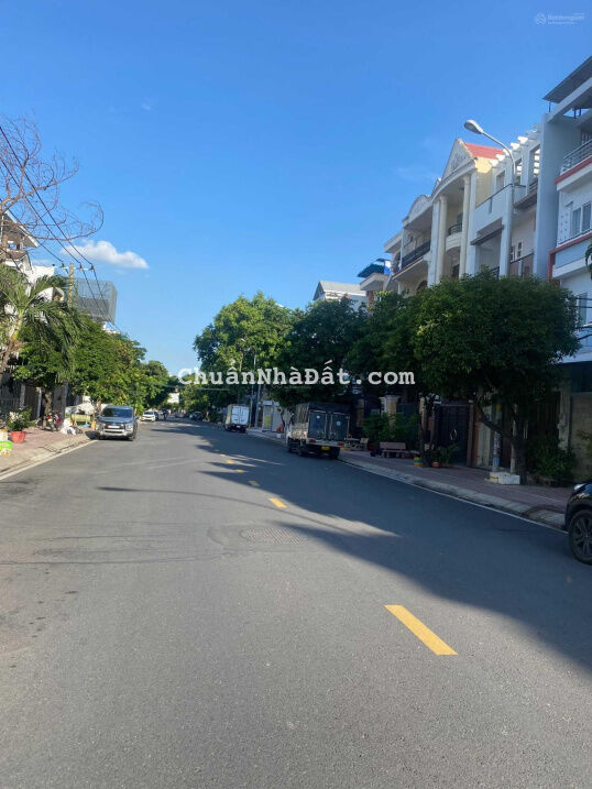 Khuôn đất đẹp chỉ 100tr/m2, sẵn nhà 2 tầng 5x18m, KDC Bình Lợi P13 Q. Bình Thạnh