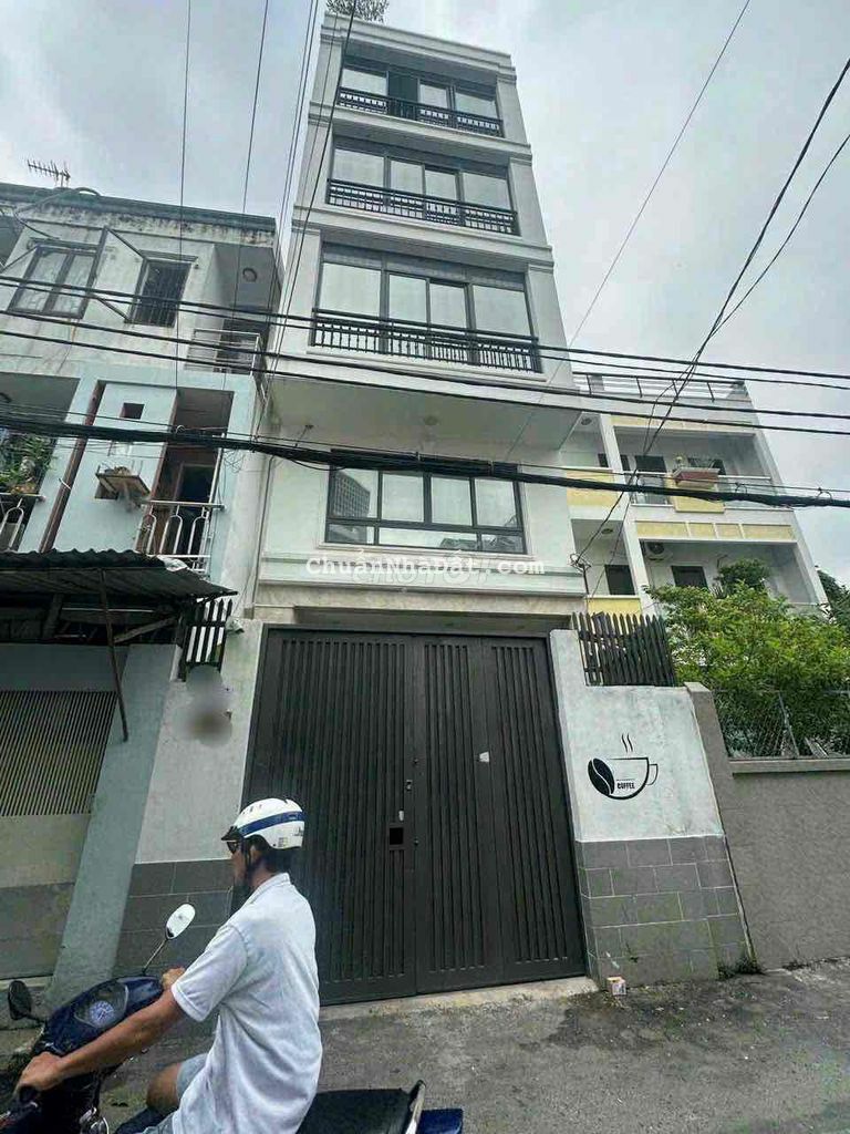 Bán CHdv mặt tiền hẻm lớn có lề đường,ngang gần 5m nhà mới