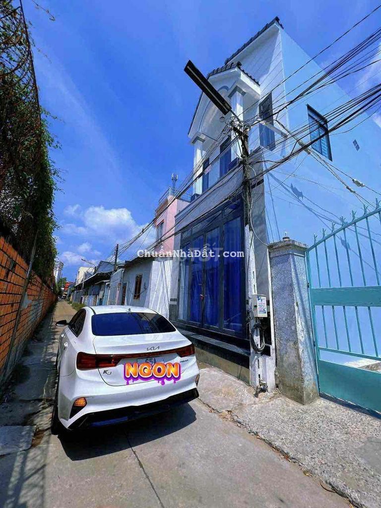 NHÀ LẦU ĐÚC GẦN CHỢ AN THỚI TRƯỜNG HỌC