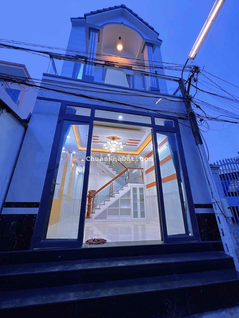 NHÀ TRỆT LẦU CÁCH ĐƯỜNG CMT8 CHỈ 60M GẦN CHỢ AN THỚI NHÀ TRỆT LẦU CÁCH ĐƯỜNG CMT8 CHỈ 60M GẦN CHỢ AN THỚI