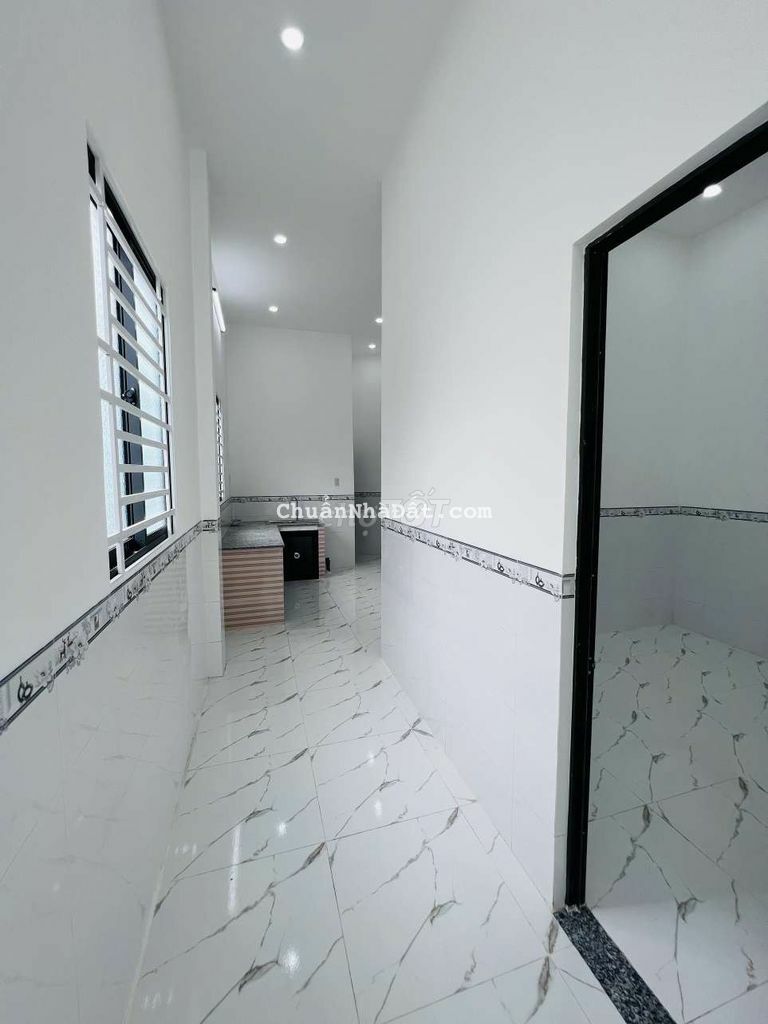 Nhà 2 phòng ngủ gần Đại học FPT Bệnh viện Nhi giá rẻ lắm rồi ạ