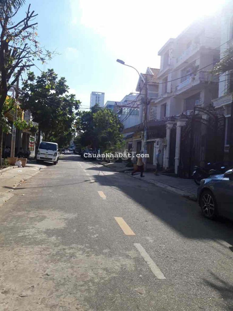 Biệt thự khu tên lửa 24 tỷ 3.5 tấm mới đẹp, tặng nội thất Biệt thự khu tên lửa 24 tỷ 3.5 tấm mới đẹp, tặng nội thất