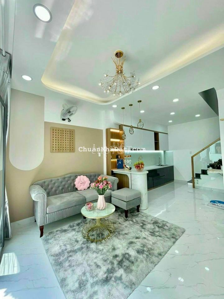 Nhà 2 Lầu, DT 4.3x9m. Ngay Ngã Tư Gò Mây, hẻm 5m.