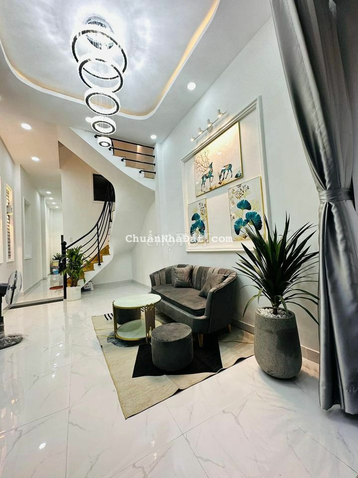 Bán nhà Ngay Hồ văn long q.BT, DT 40m2 xây 3 lầu