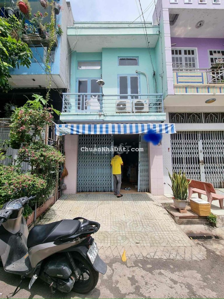 Bán nhà 40m2 2 lau mặt tiền nội bộ khu Tên Lửa -4.5 tỷ