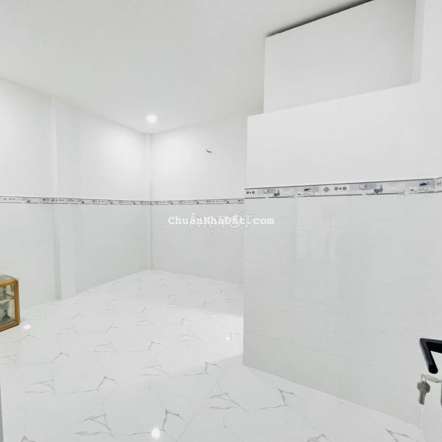 Phan Anh ngay chợ Bốn Xã Ô TÔ tới cửa, thông khắp nơi, giáp Q.11, Q.6