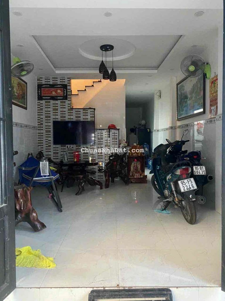 nha bán chính chủ hẻm 413 lê văn quới btda quân. bình tân