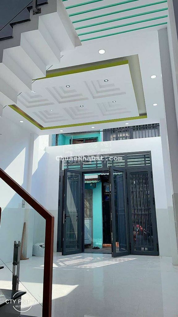 Nhà một xẹt đường tỉnh lộ 10