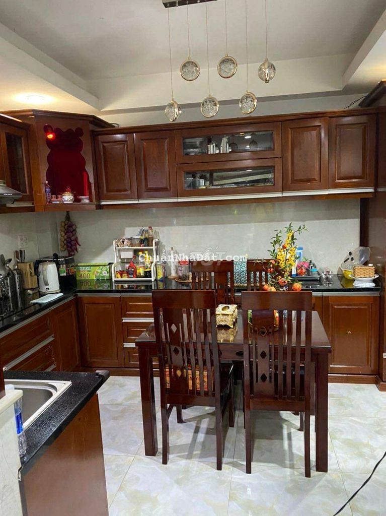 Bán nhà mặt tiền KD Khu Tên Lửa 4x12 chỉ 6ty500