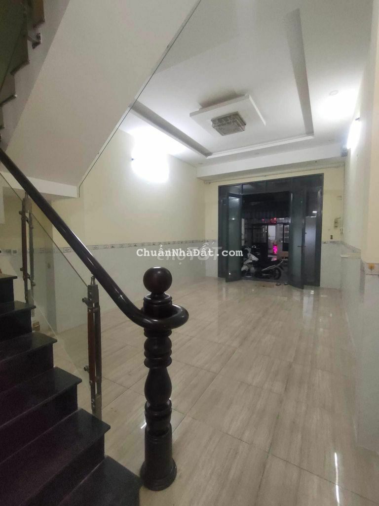 Bán gấp nhà ngay chợ BTĐ gần Aeon bình tân 48m2 4tầng HXH chỉ 4,6tỷ tl