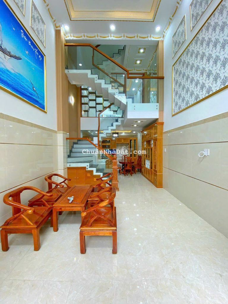 Nhà 4.5 tấm 4x12 hẻm 1 sẹc LÊ VĂN QUỚI