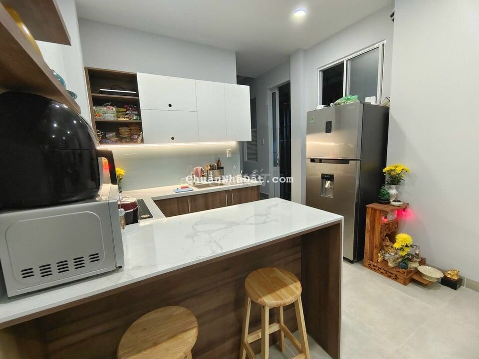 HẺM XE TẢI THÔNG, HƯƠNG LỘ 2,  4X12 NHỈNH 3 TỶ, BÌNH TRỊ ĐÔNG