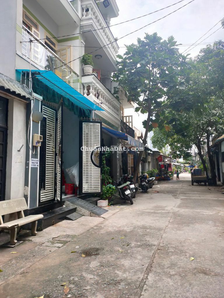 HẺM 8M THÔNG, 3 TẦNG, 4X14 NHỈNH 4 TỶ, ĐƯỜNG SỐ 12, BÌNH TÂN HẺM 8M THÔNG, 3 TẦNG, 4X14 NHỈNH 4 TỶ, ĐƯỜNG SỐ 12, BÌNH TÂN