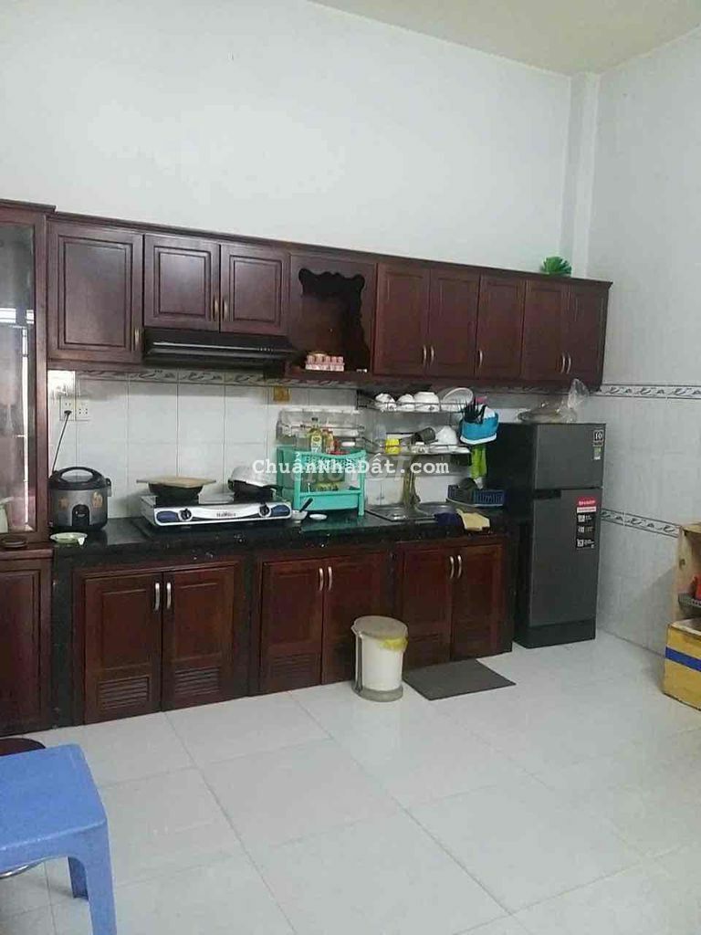 Nhà đẹp nội thất gỗ cao cấp[4x15]  1/ ngay chợ btđ