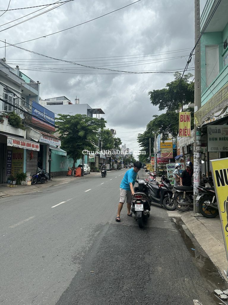 Nhà 2 lầu 4.2x15 mặt tiền kinh doanh GÒ XOÀI