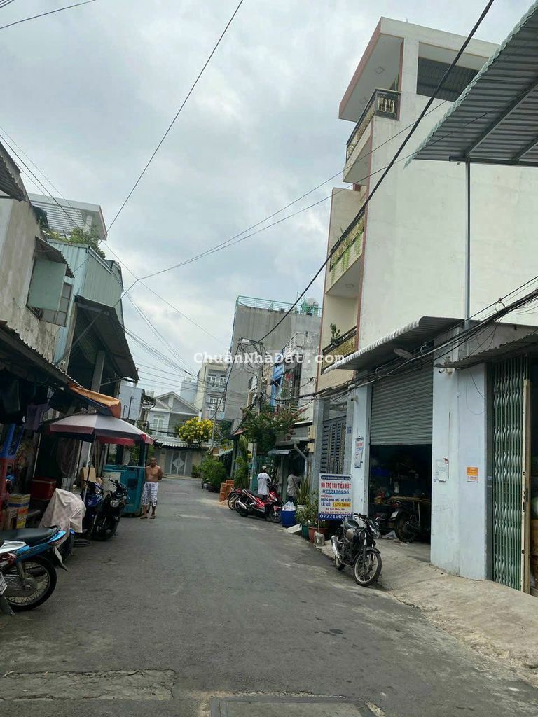 Nhà Cấp 4 Lê Văn Qưới (4,2 x 16) lộ nhựa 7m. Tiện Mua Để Dành, Xây Mới Nhà Cấp 4 Lê Văn Qưới (4,2 x 16) lộ nhựa 7m. Tiện Mua Để Dành, Xây Mới