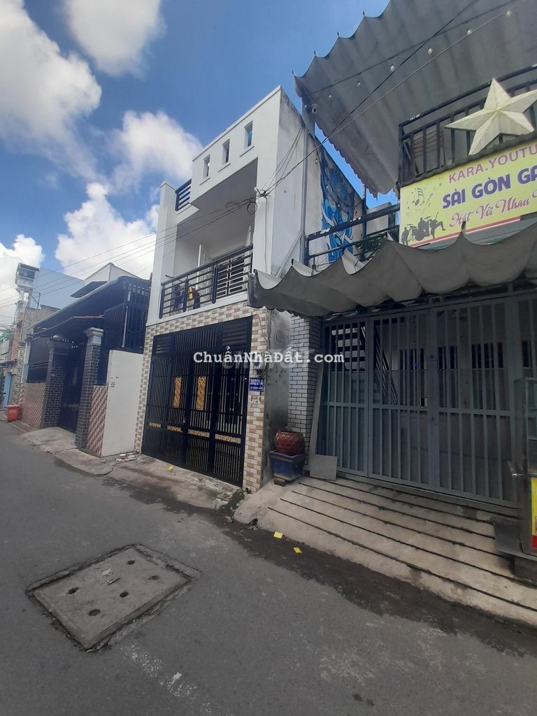 Nhà bán 4m x 18m hxh thông 302 Lê Đình Cẩn giá 3.8 tỷ