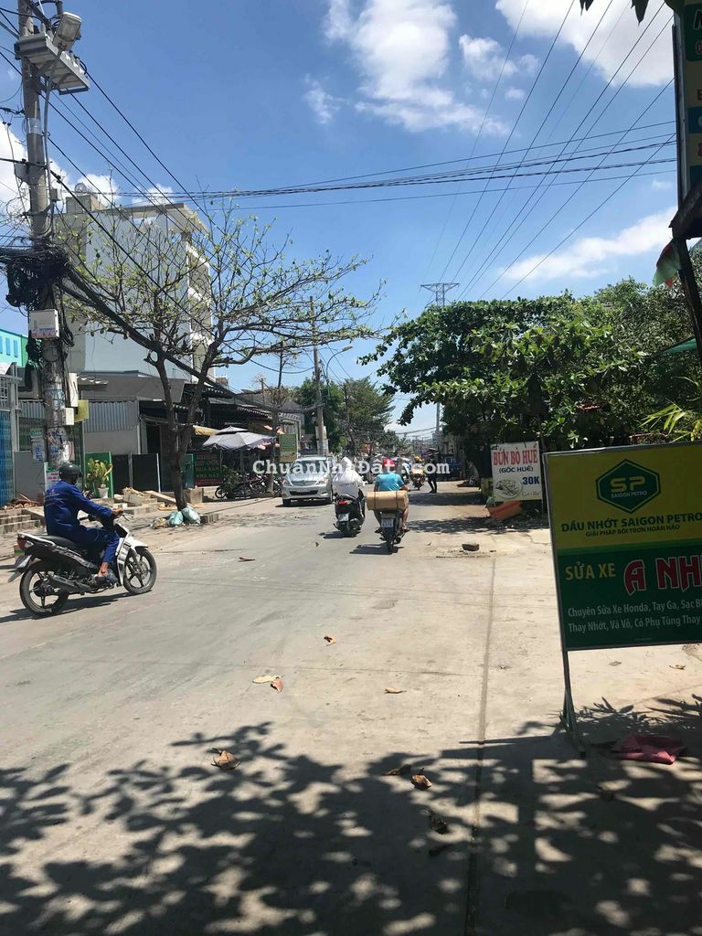 Bán Nhà MT đường Tên Lửa Bán Nhà MT đường Tên Lửa