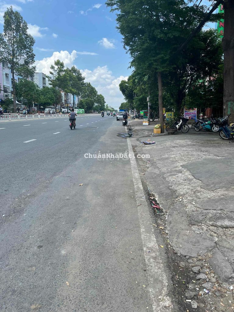 13t K Mua mặt Tiền Tên Lửa, mua chi nội khu ạ