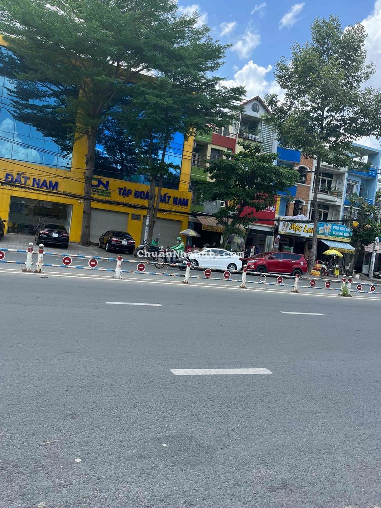 13t K Mua mặt Tiền Tên Lửa, mua chi nội khu ạ