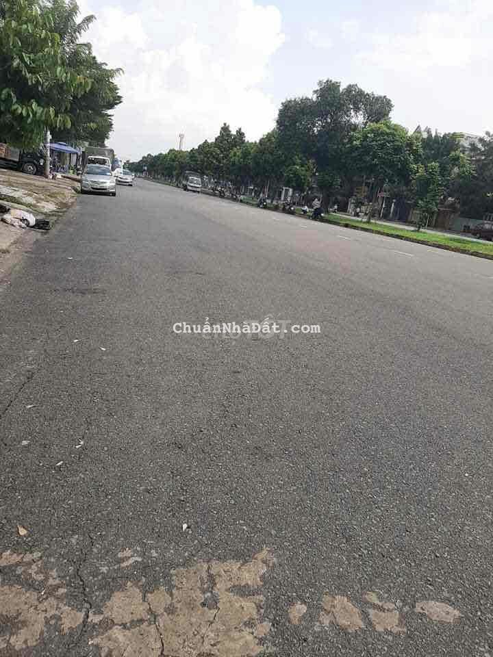 Bán MT kinh Doanh Vành Đai Trong nhà mới 3.5 tấm DT 4x21m gần Aeon BT