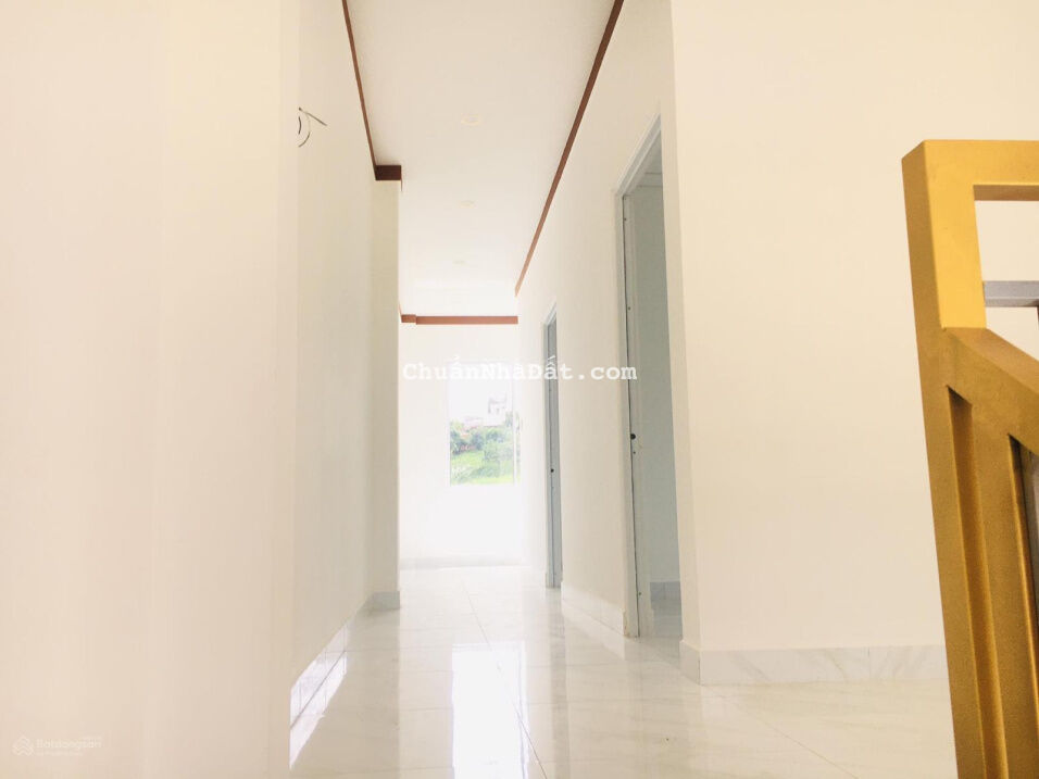 CẦN BÁN GẤP NHÀ CHÍNH CHỦ MỚI XÂY XONG NGAY TRUNG TÂM LỘC AN. Lâm Đồng