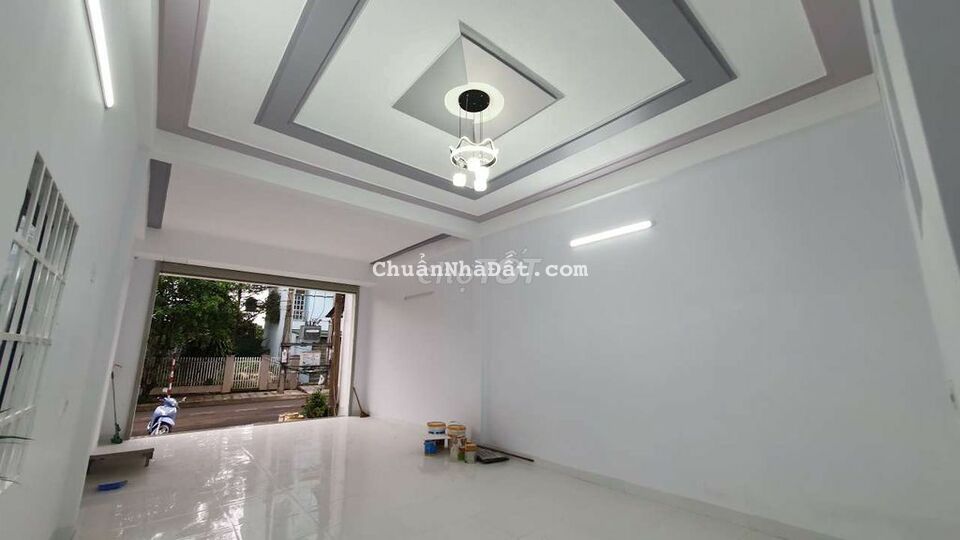 Cần bán nhà đẹp mặt tiền trung tâm Tp.Bảo Lộc Cần bán nhà đẹp mặt tiền trung tâm Tp.Bảo Lộc