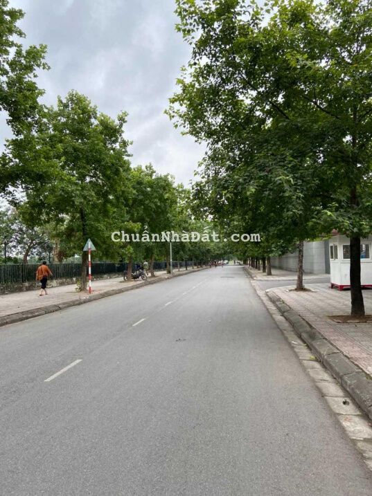 Nhà Xuân Đỉnh 5 tầng, mới xây, đi bộ ra trường C1,2,3, Ngoại Giao Đoàn, giá chỉ 4.15 tỷ 0948031338