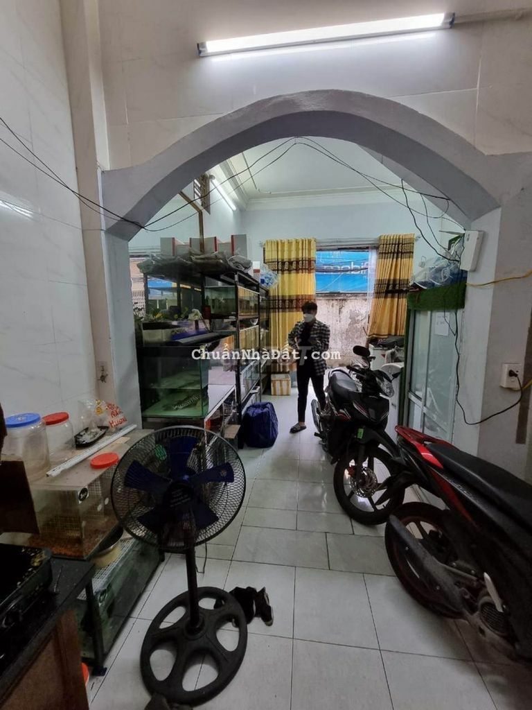 Bán nhà Cầu Diễn 34m2 ô tô tránh cách 80m chỉ 2,3 tỷ