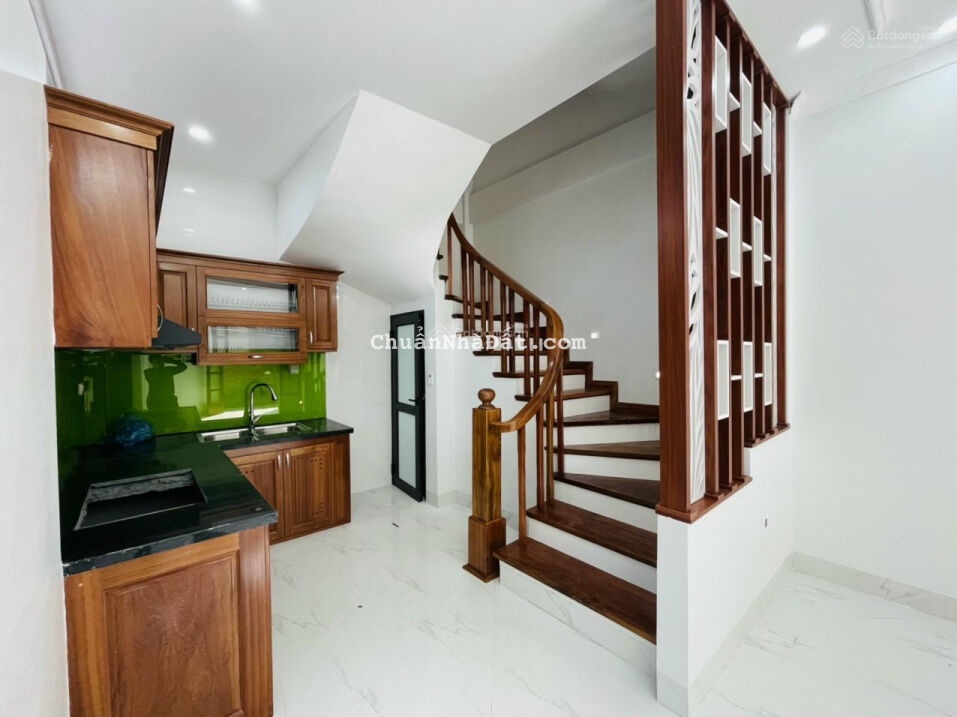 Bán nhà mới, giá rẻ nhất thị trường. 35m2 x 5 tầng, đến ở ngay, Thụy Phương, Bắc Từ Liêm 2,75 tỷ