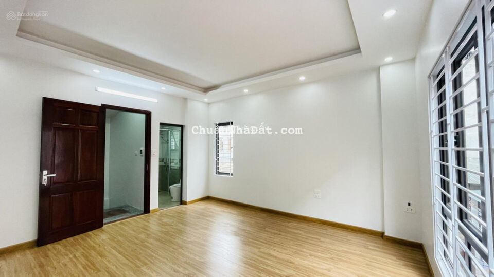 Bán nhà mới, giá rẻ nhất thị trường. 35m2 x 5 tầng, đến ở ngay, Thụy Phương, Bắc Từ Liêm 2,75 tỷ