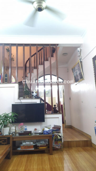 Bán nhà Phú Diễn 35m2, 3 tầng, MT 3.5m, nhà 3 tầng dân xây, ngõ rộng, giá chào 3.5 tỷ Bán nhà Phú Diễn 35m2, 3 tầng, MT 3.5m, nhà 3 tầng dân xây, ngõ rộng, giá chào 3.5 tỷ