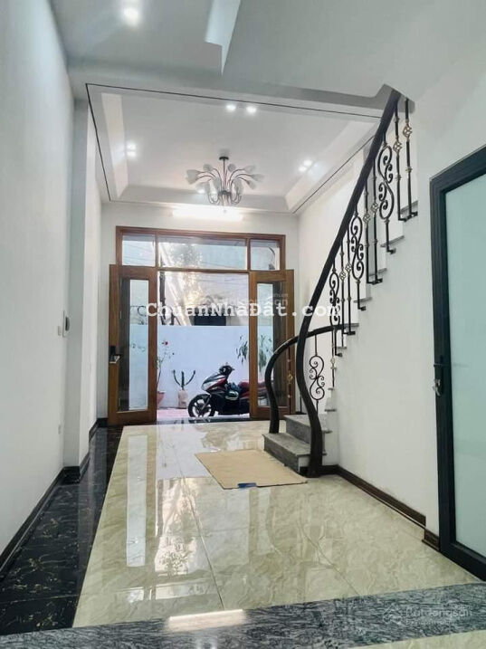 Bán nhà đẹp ngõ 3 gác Xuân Đỉnh. 37m2 x 5 tầng, giá 4.5 tỷ Bán nhà đẹp ngõ 3 gác Xuân Đỉnh. 37m2 x 5 tầng, giá 4.5 tỷ