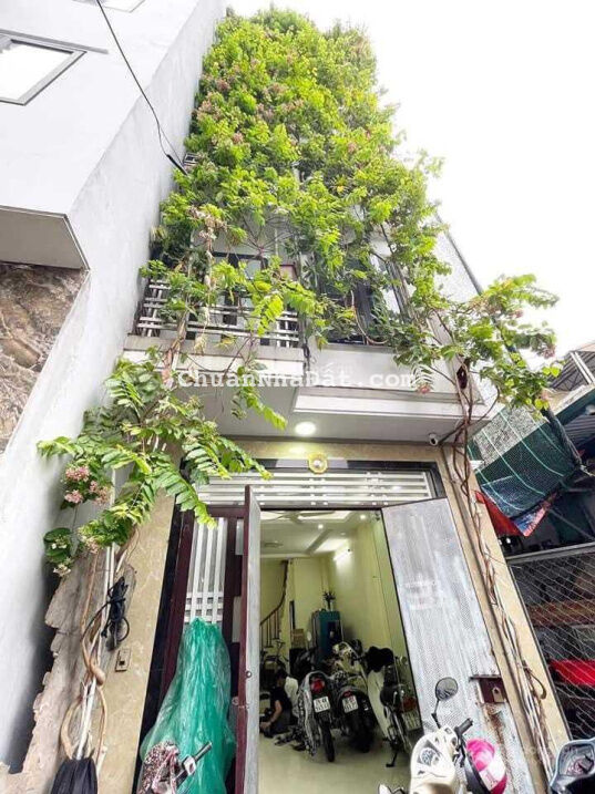Bán gấp nhà Xuân Đỉnh, Bắc Từ Liêm 38m2 x 5T x MT 3,8m. Lô góc 2 thoáng, gần phố. Giá 4,3 tỷ