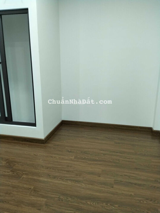 Bán nhà đẹp phố Trần Cung, 4.5 tỷ, DT 38m2 x 5 tầng. Ngõ 3 gác Bán nhà đẹp phố Trần Cung, 4.5 tỷ, DT 38m2 x 5 tầng. Ngõ 3 gác