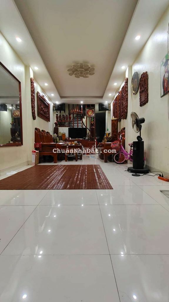 BÁN NHÀ CẦU DIỄN, LÔ GÓC, GẦN Ô TÔ ĐỖ CỬA, 48M2, 3TẦNG, 2,65 TỶ