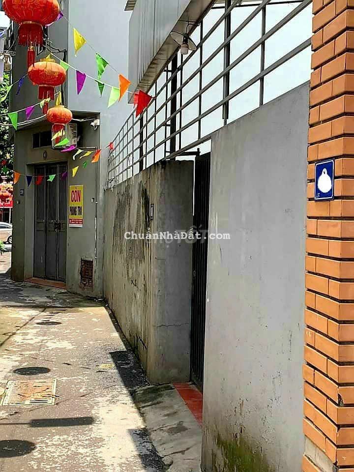 Bán đất tặng nhà DT 67m MT 5,8m xây CCMN cho thuê cực đỉnh, hơn 3 tỷ.