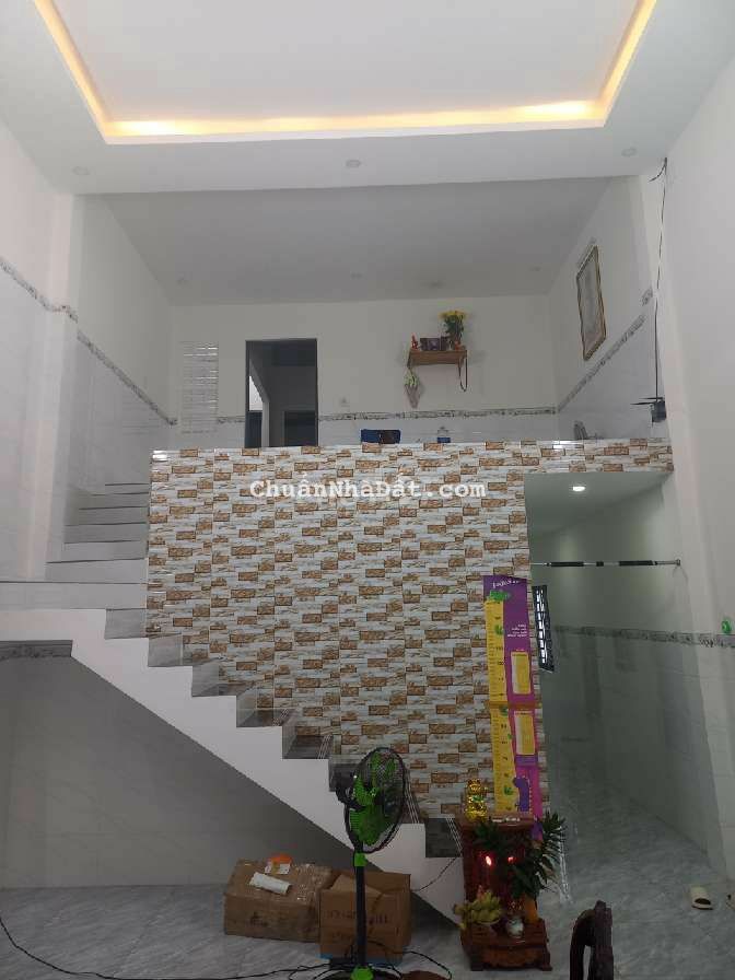 Nhà mới xây xong kẹt nợ bán rẻ 150m2 Mỹ Phước 3, Bến Cát, Bình Dương