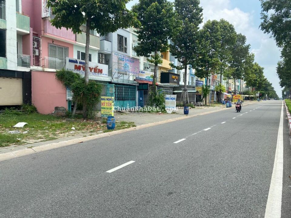 NHÀ LẦU MẶT TIỀN MPTV, 150M2(5X30), GIẢM CÒN 4TỶ5, VAY ĐƯỢC 3 TỶ