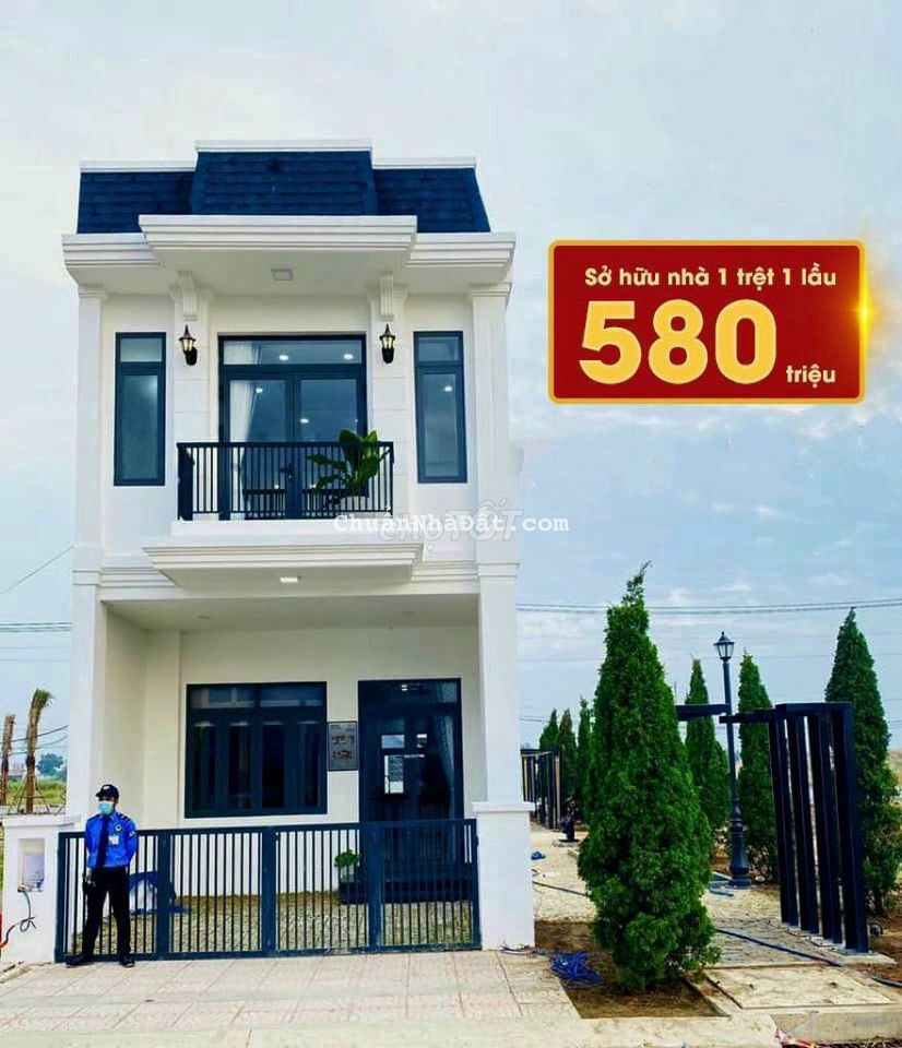 Nhà xã hội 1 lầu 1 trệt ngay Bến Cát cần bán gấp