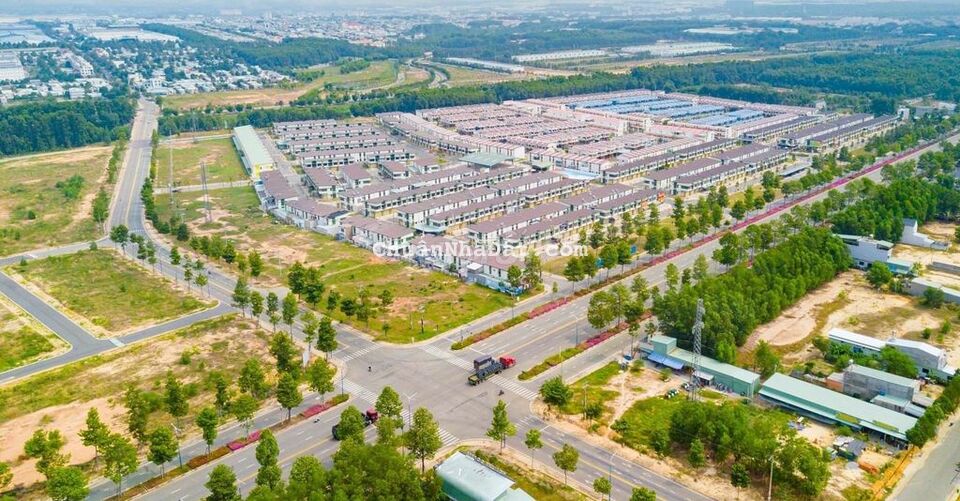 Cần Bán Căn 2 Tầng Oasis City - Giá Tốt 1,9 Tỷ